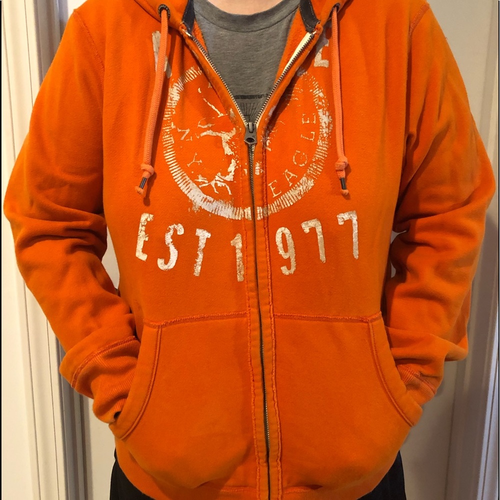 American eagle heavy hoodie.